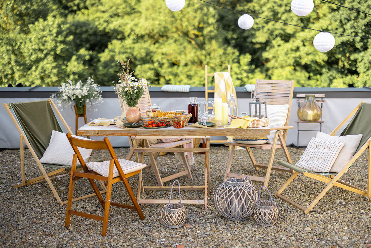 folding garden table and table set
