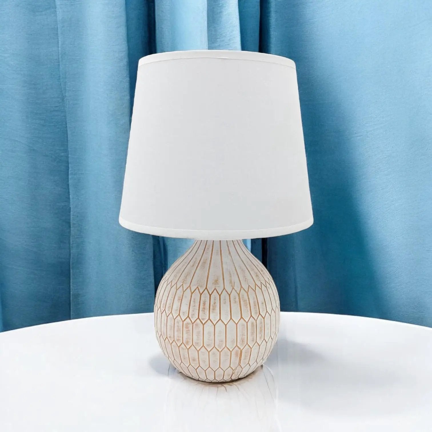 MSL 36X22X22CM TABLE LAMP 9" SHADE - Lamp