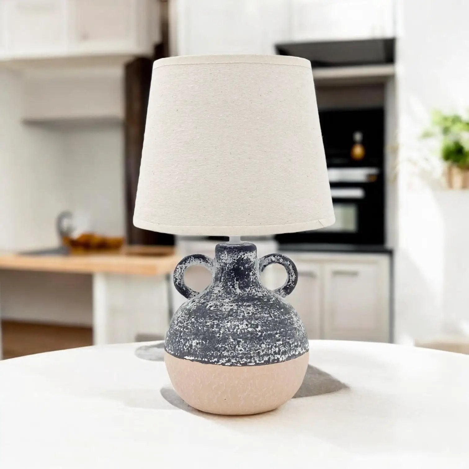 MSL 38X22X22CM TABLE LAMP 9" SHADE - Lamp