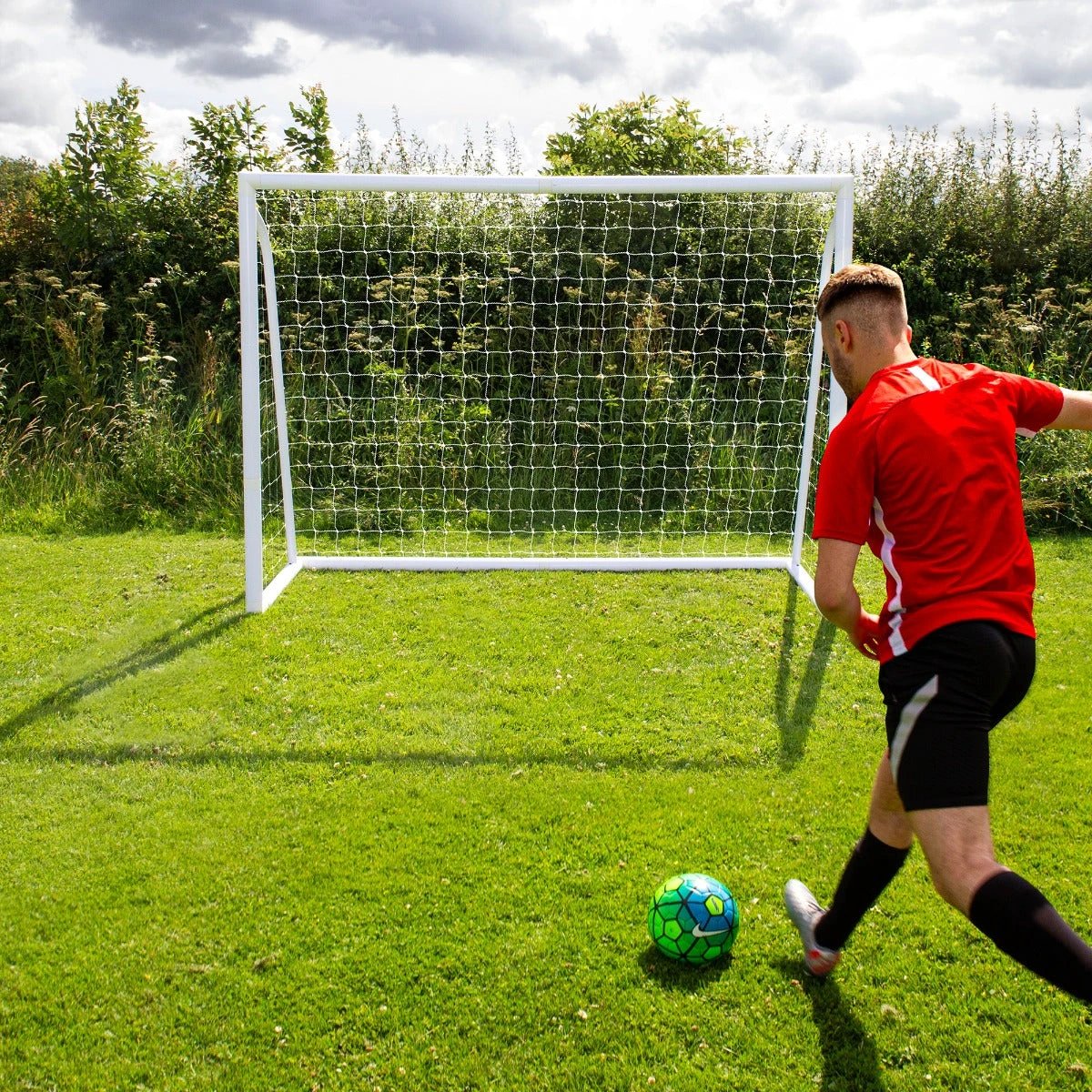8 x 6ft Football Goal, Carry Case and Target Sheet by Monster Shop
