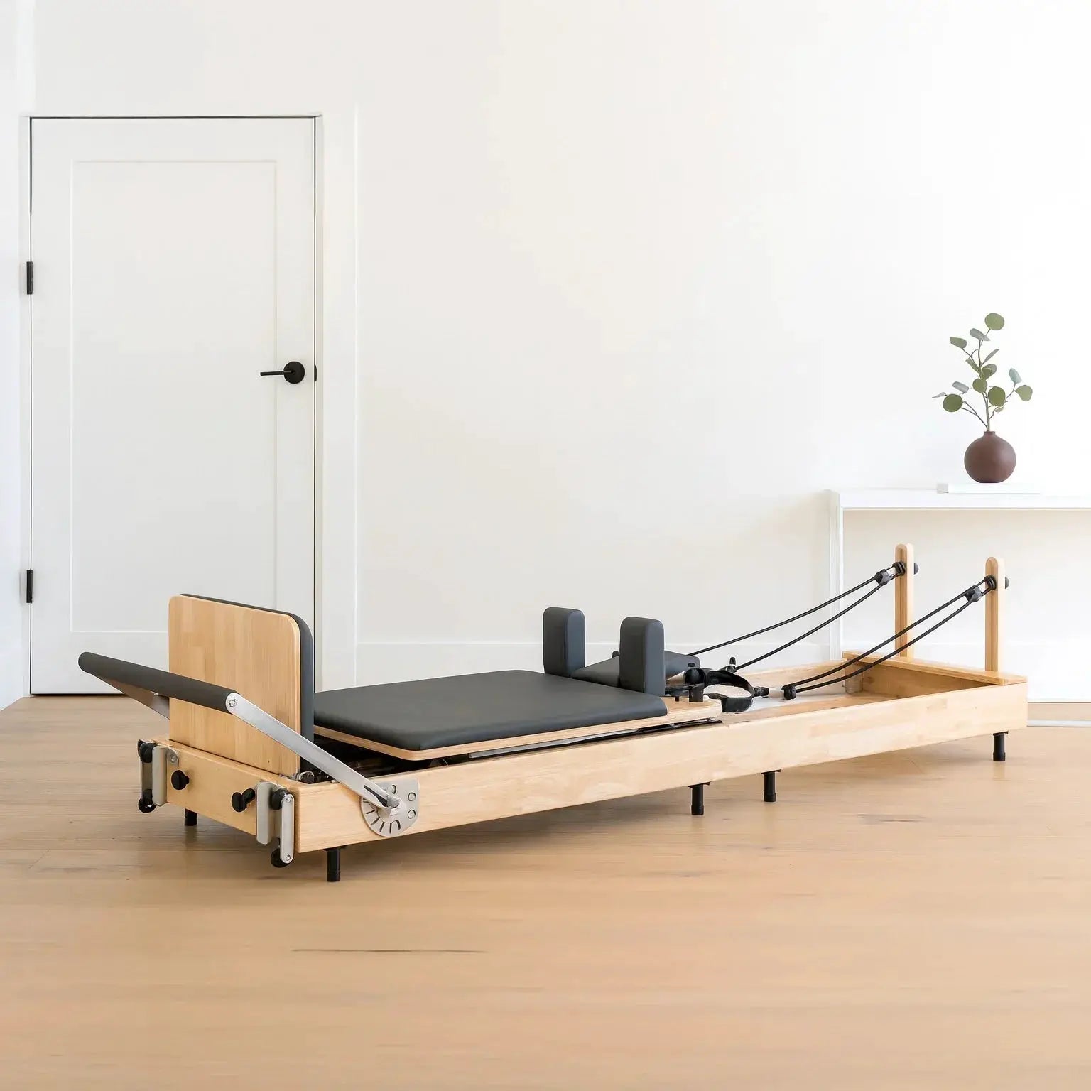 Monster Shop Pilates Reformer Machine - Oak -