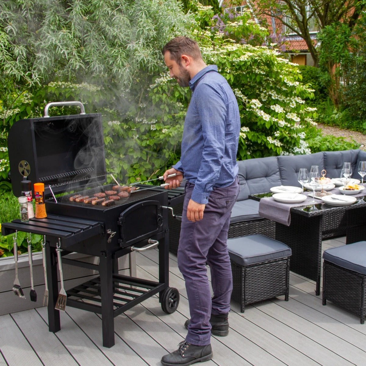 Monster Shop XL BBQ Smoker -