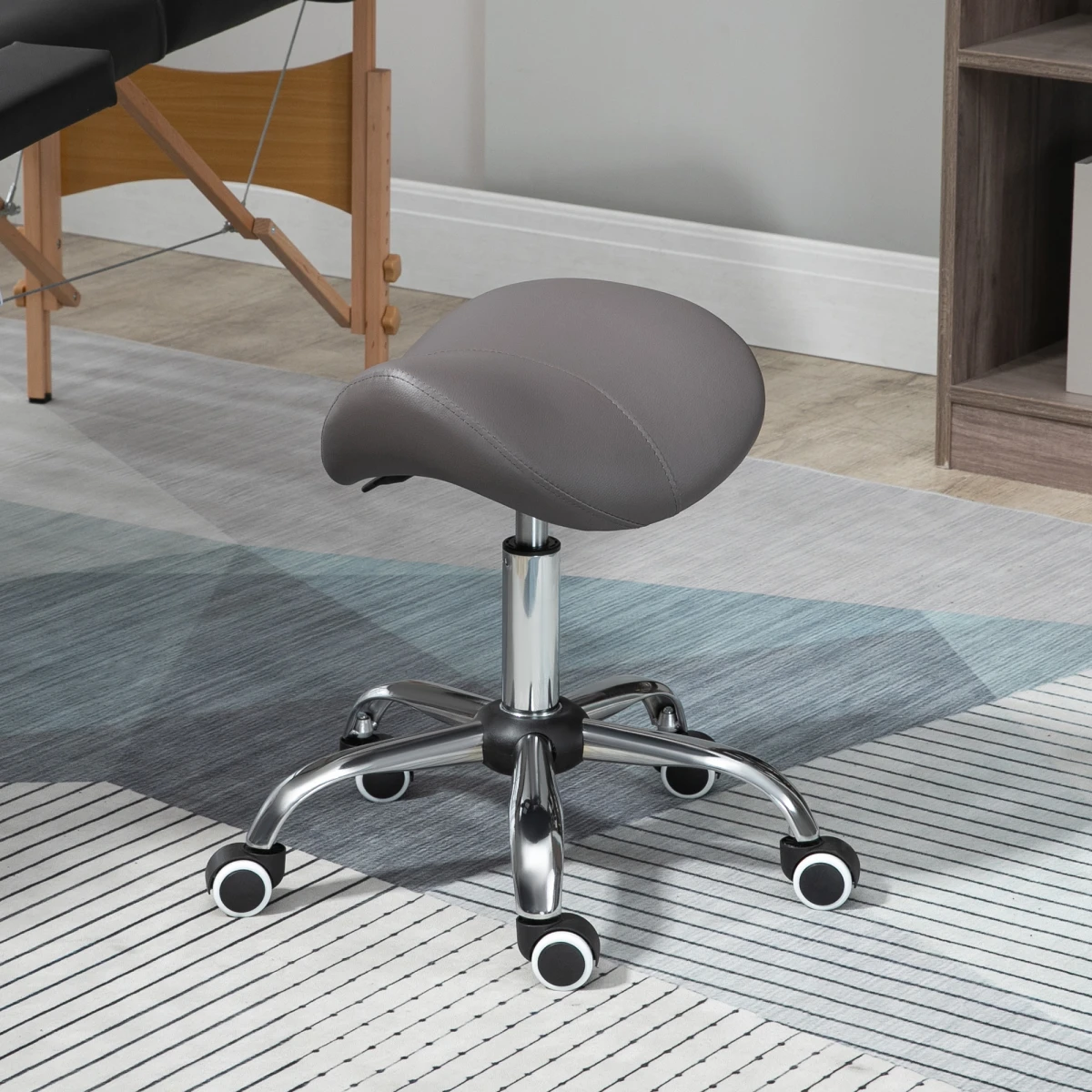 HOMCOM HOMCOM Saddle Stool 49-61cm Ergonomic Hair Salon - Bar Stool