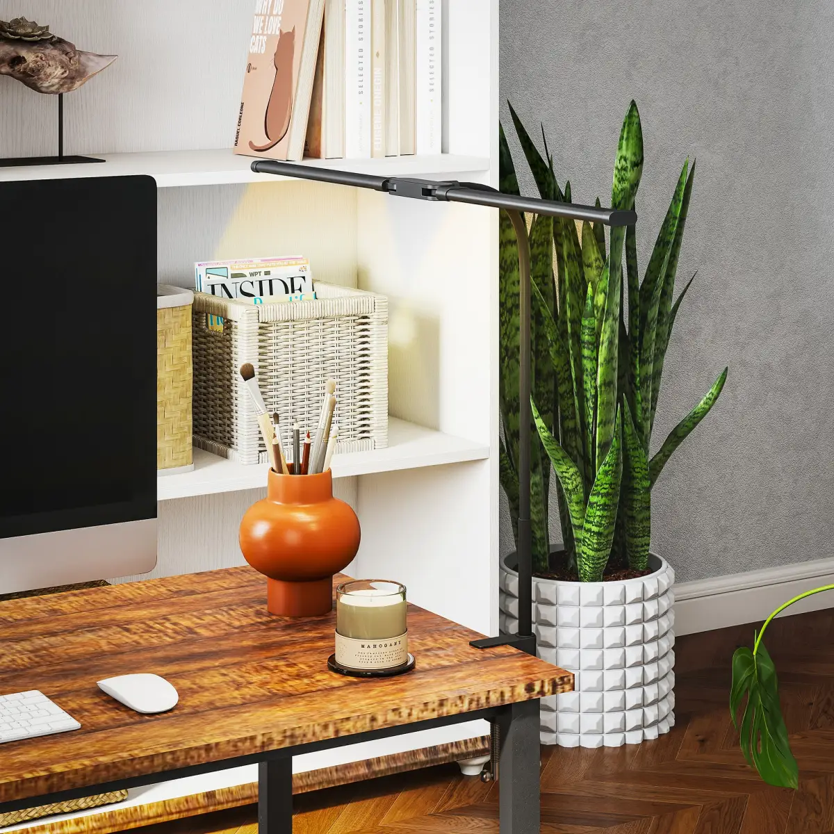 N/A Desk Lamp - Lamp