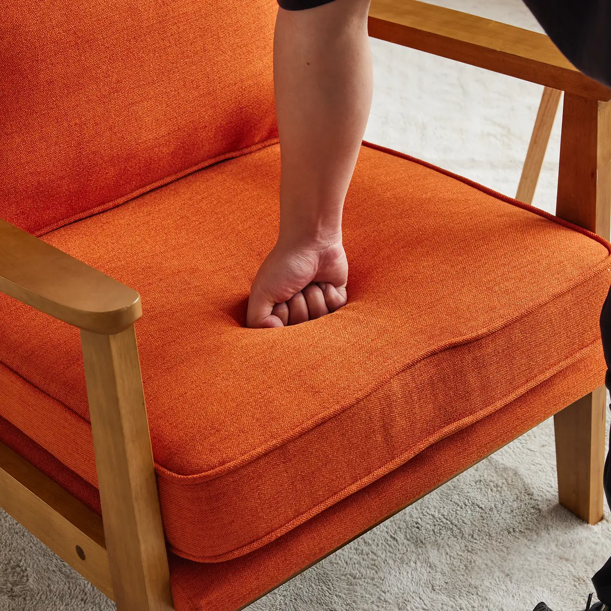N/A Mid-Century Modern Accent Chair with Wooden Frame - Oak Armrest, Linen-Cotton Burnt Orange Upholstery, Single Seater Lounge Chair for Living Room (Weight Capacity 330LBS) - Accent Chair
