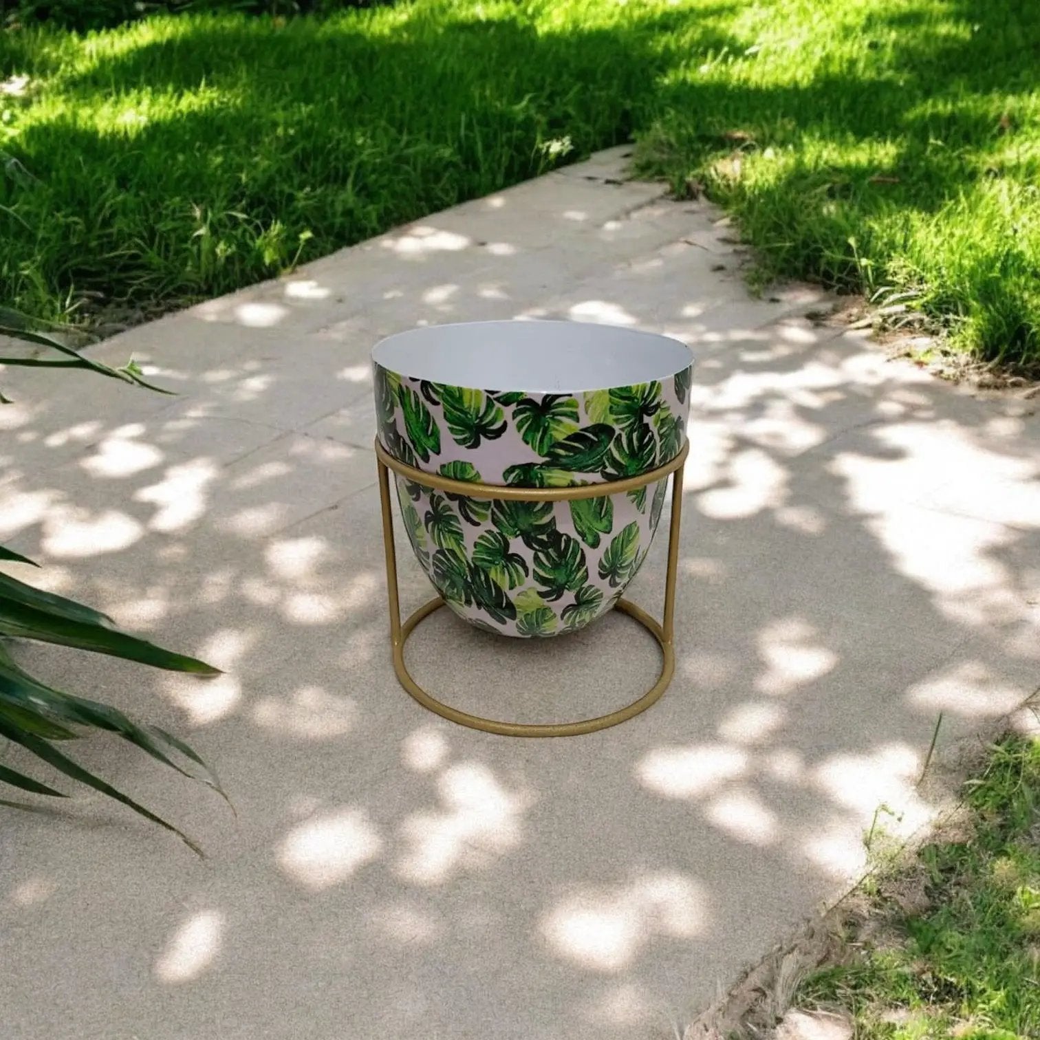 MSL 13CM PLANTER ON STAND - Planters