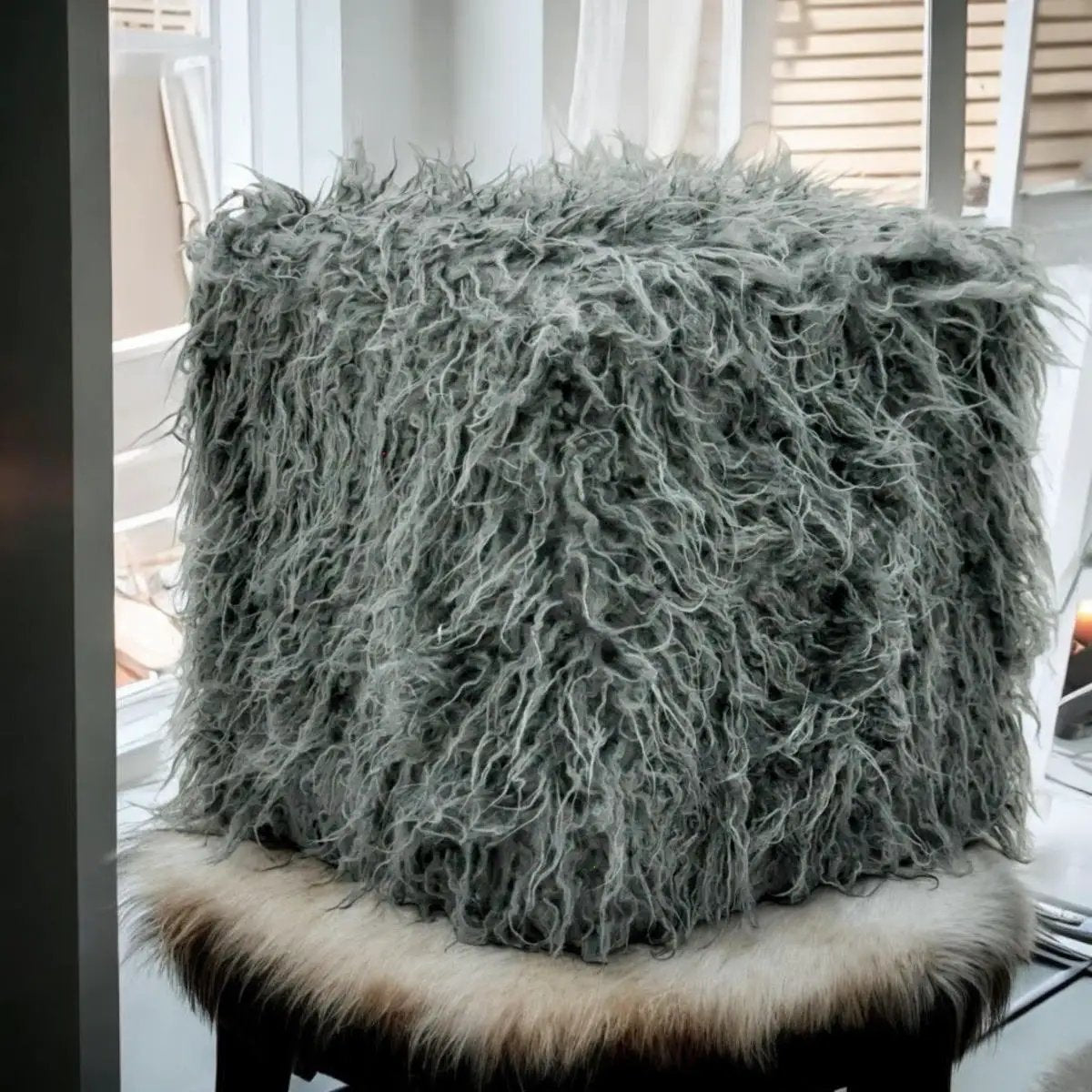 MSL 38CM DARK GREY FLUFFY FOOTSTOOL - Footstool
