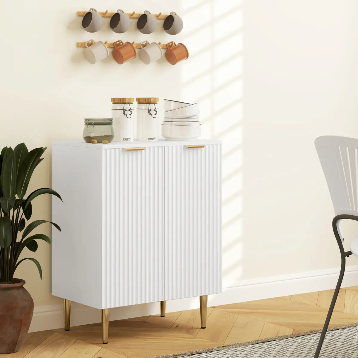 HOMCOM Sideboard Buffet Cabinet with Adjustable Shelf, White - Sideboard