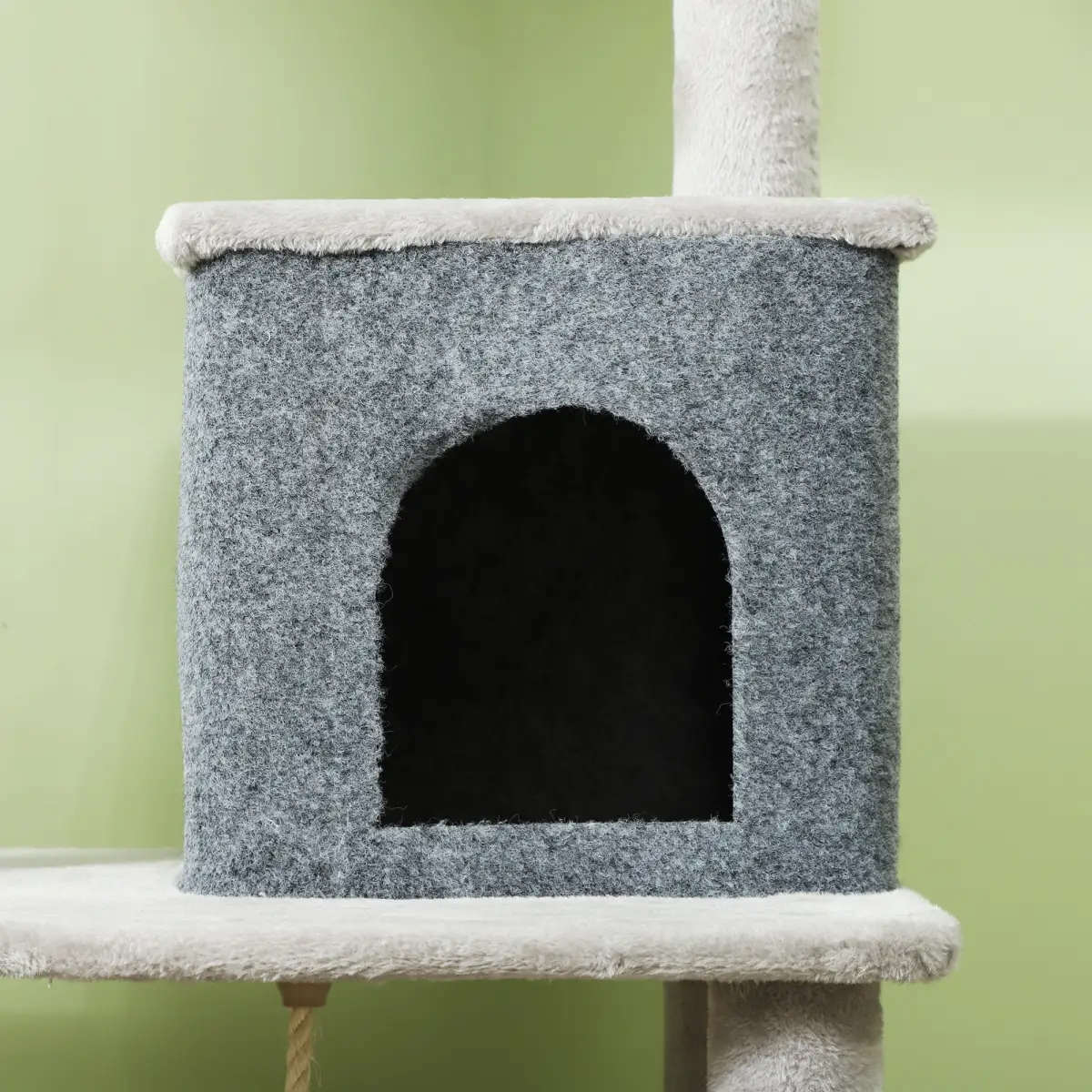 PawHut PawHut 132cm Cat Tree for Indoor Cats w/ Scratching Posts, Light Grey - Cat Tree