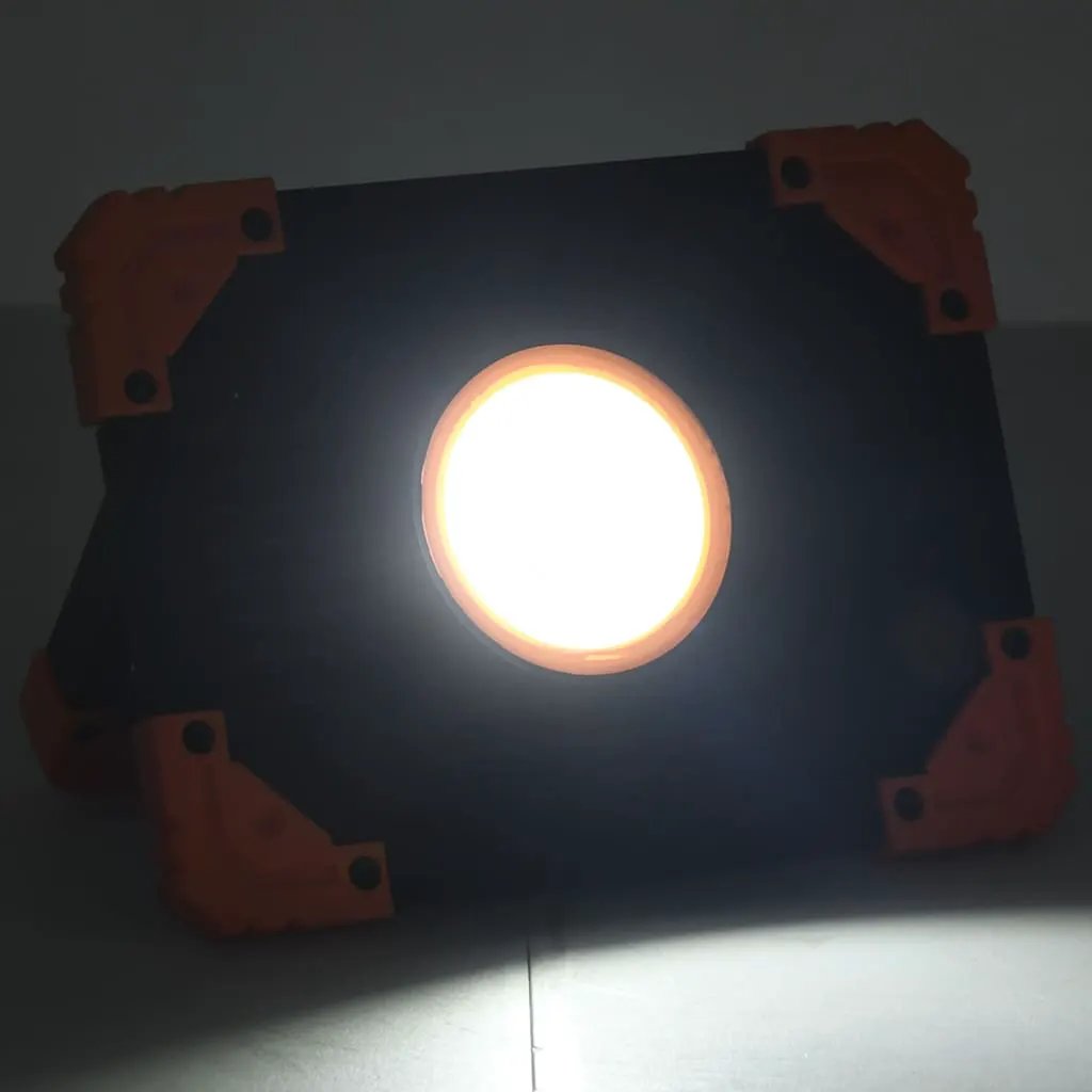 vidaXL vidaXL Portable LED Spotlight ABS 10 W Cold White - Spotlight