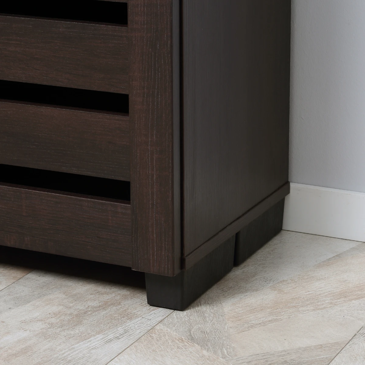HOMCOM Shoe Storage Cabinet with Slatted Doors for 15 Pairs of Shoes Brown by HOMCOM