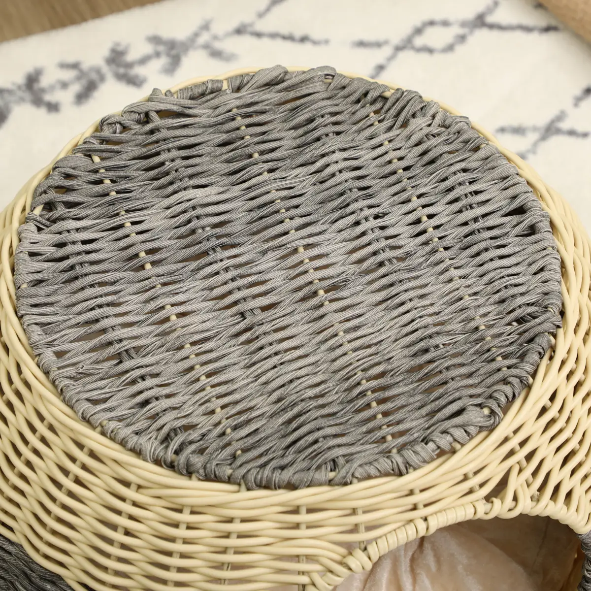 PawHut PawHut Wicker Cat House, Rattan Raised Cat Bed w/ Soft Cushion, 40 x 30cm - Cat House