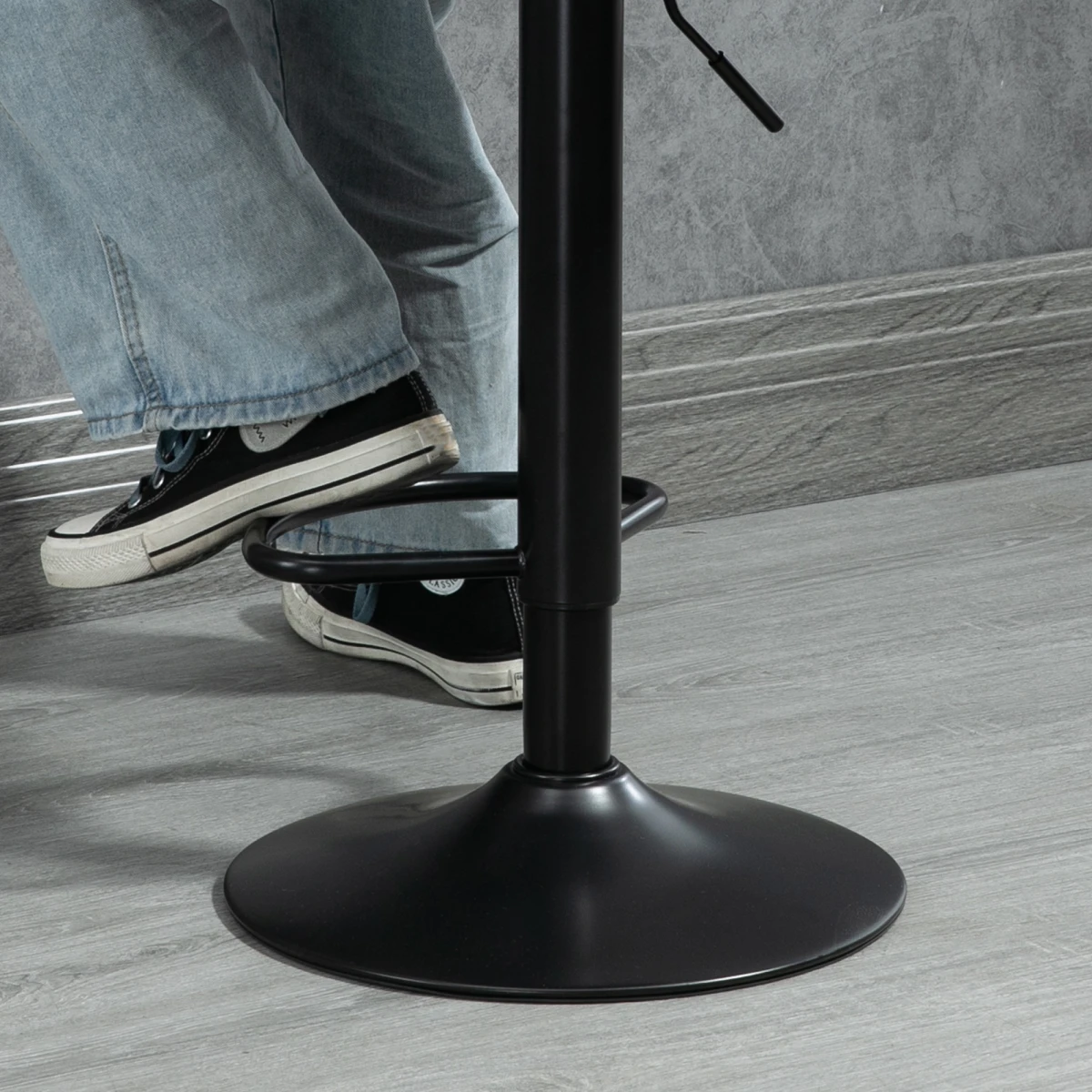 HOMCOM Set Of 2 Microfibre Retro Tub Bar Stools w/ Metal Frame Footrest Home Seat Brown -