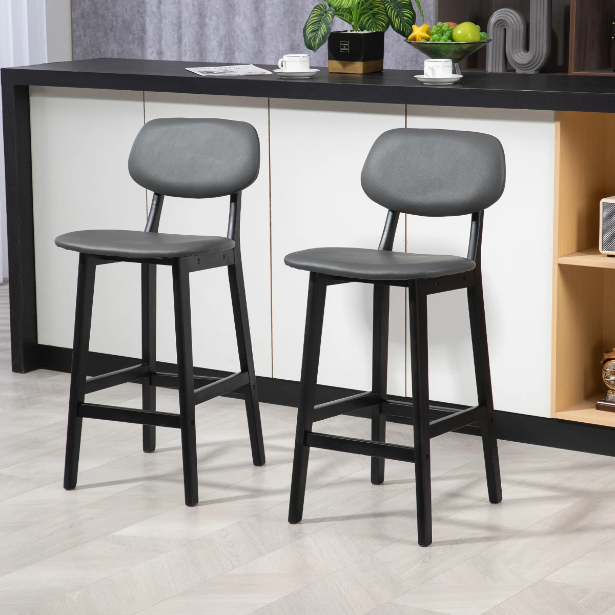 HOMCOM HOMCOM Breakfast Bar stools Set of 2 with PU Leather Cover, Wood Legs, Brown -