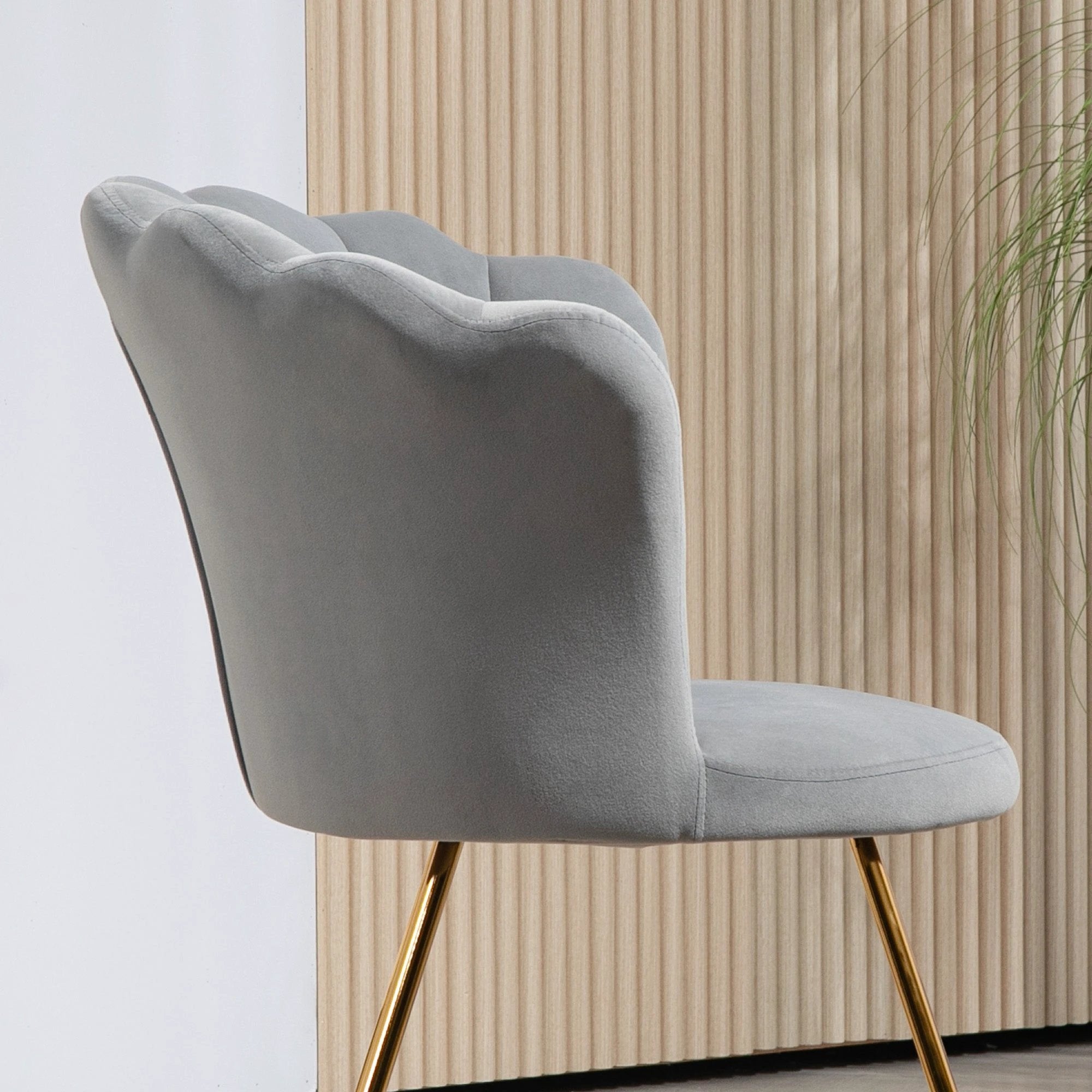 HOMCOM Velvet Accent Chair Lotus Backrest Living Room by HOMCOM