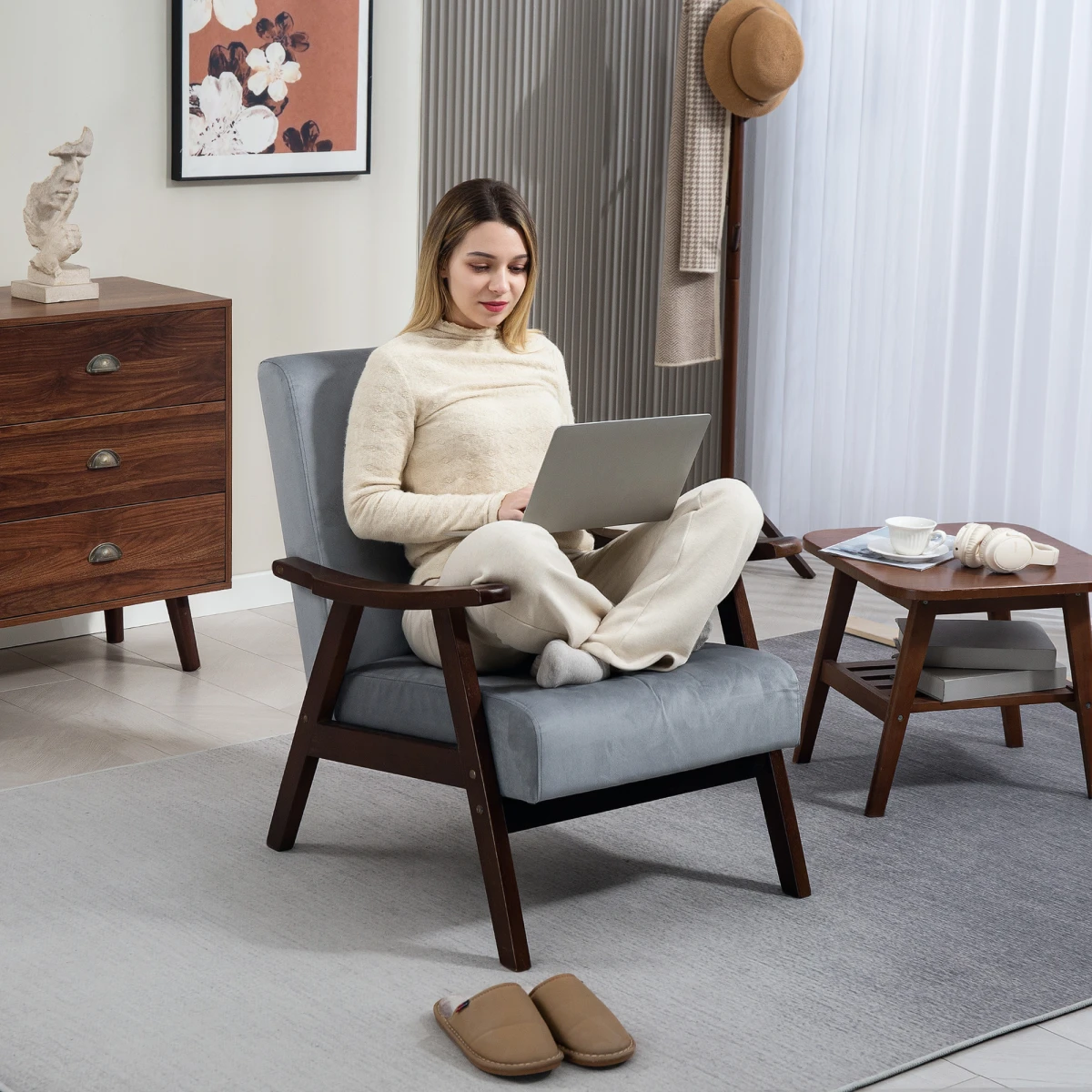 HOMCOM HOMCOM Velvet Armchair 17cm Seat ThickPadded Home - Armchair