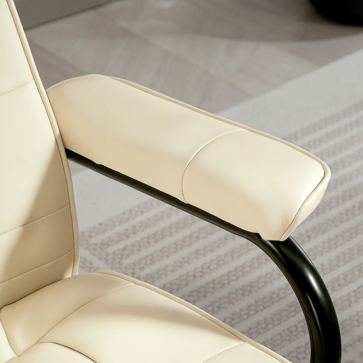 HOMCOM Massage Recliner Chair 10 Point Vibration Home Use by HOMCOM