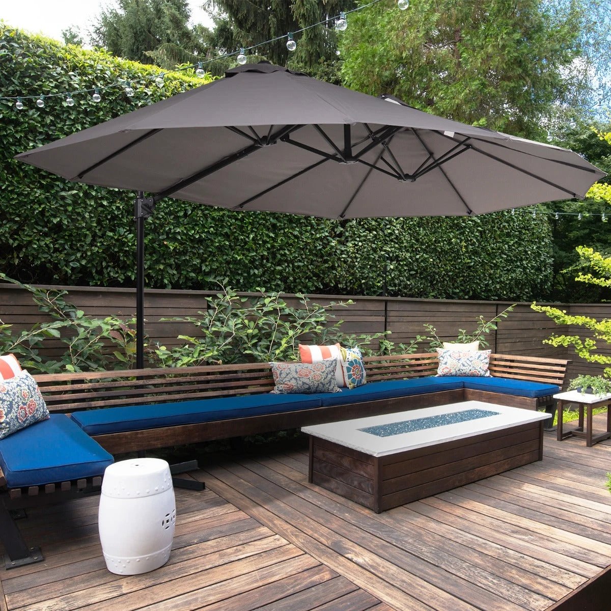 Double Canopy Offset Parasol Garden Shade w/ Steel Pole 12 Support Ribs by Outsunny