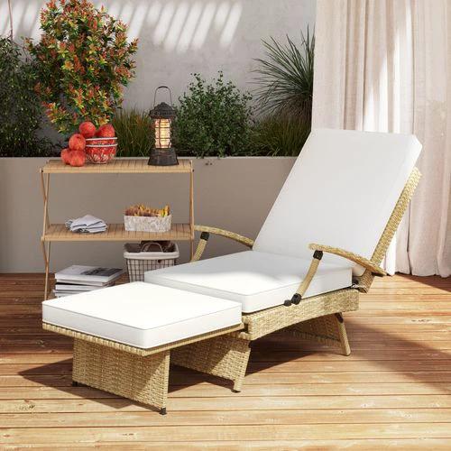 Outsunny Outsunny Foldable Rattan Garden Recliner Chair with Cushion and Footrest for Outdoor Relaxation and Comfort - Sun Lounger
