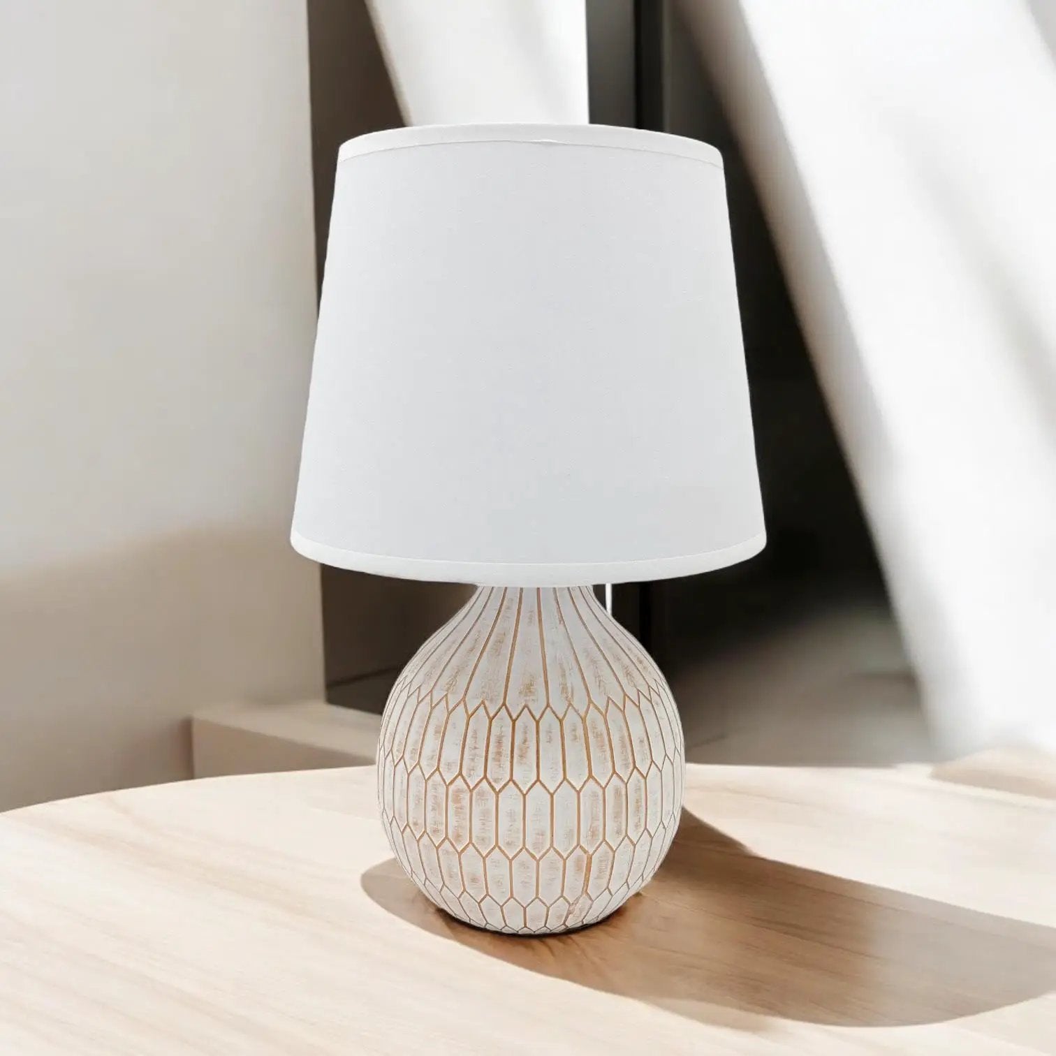 MSL 36X22X22CM TABLE LAMP 9" SHADE - Lamp