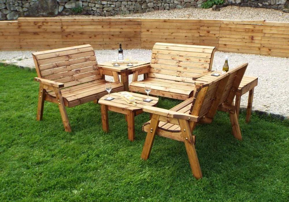 Burghley Garden Set by Charles Taylor Trading