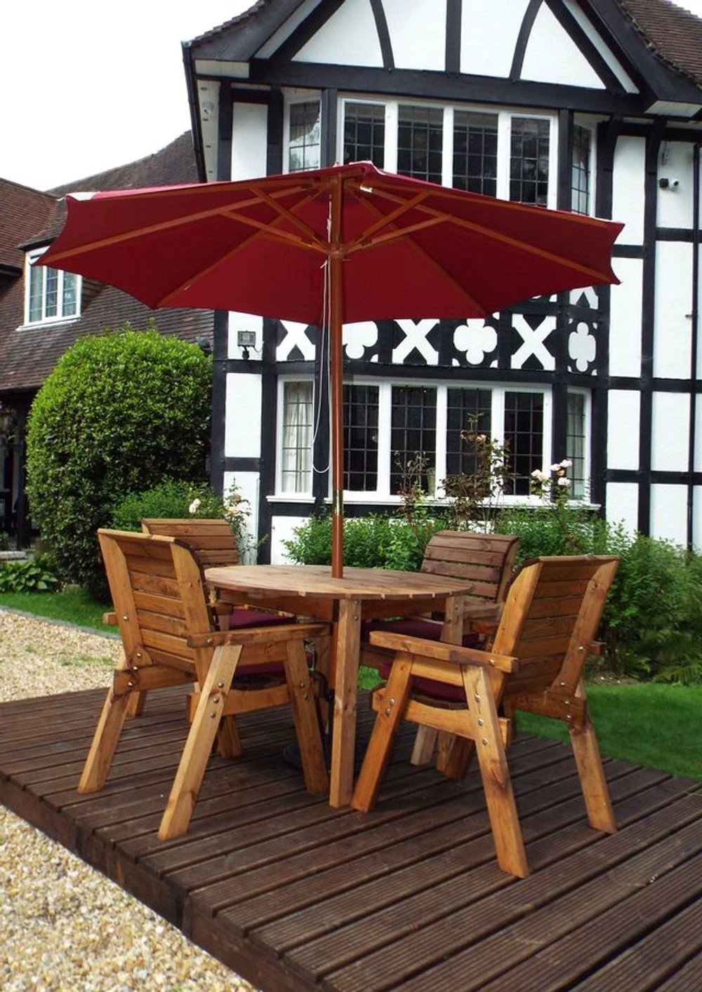 Charles Taylor Trading Four Seater Round Table Garden Set - Uncategorized Garden Set