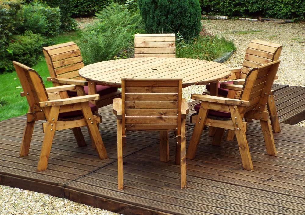 Six Seater Circular Table Garden Set by Charles Taylor Trading