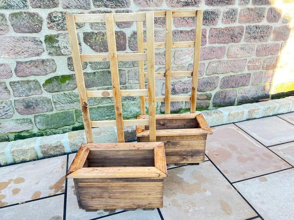 Regular Kensington Garden Planter by Charles Taylor Trading