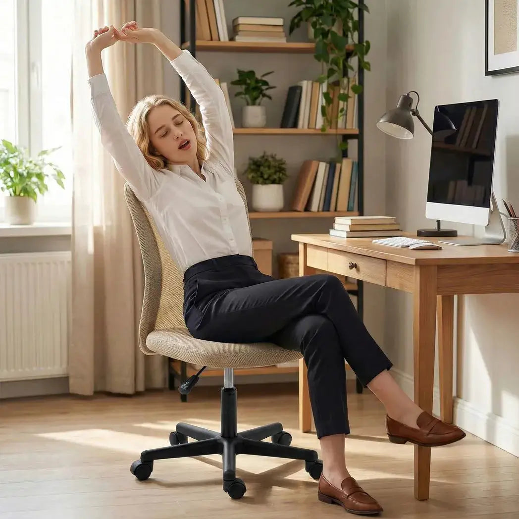 Vinsetto Computer Desk Chair, Mesh Office Chair with Adjustable Height and Swivel Wheels, Armless Study Chair, Beige - from Vinsetto