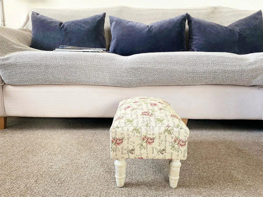 gekofaire Roses Design Fabric Footstool with Drawer - Uncategorized Footstool