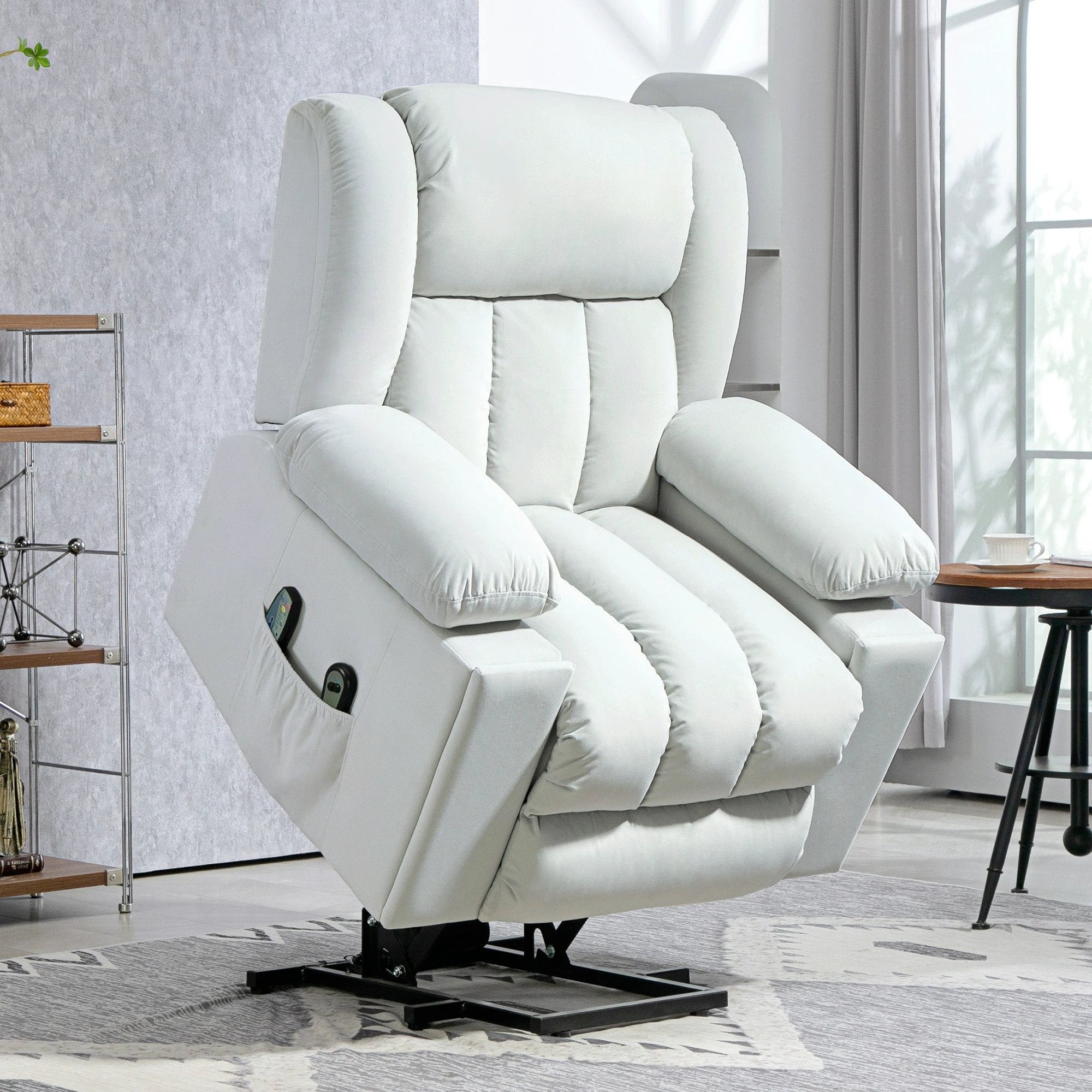HOMCOM Power Lift Recliner Chair with Vibration Massage, USB by HOMCOM