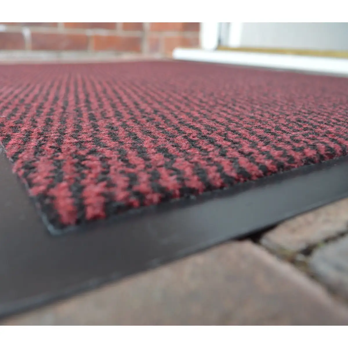 Un-Branded RED BARRIER MATT - 90 X 200 - Barrier Mats