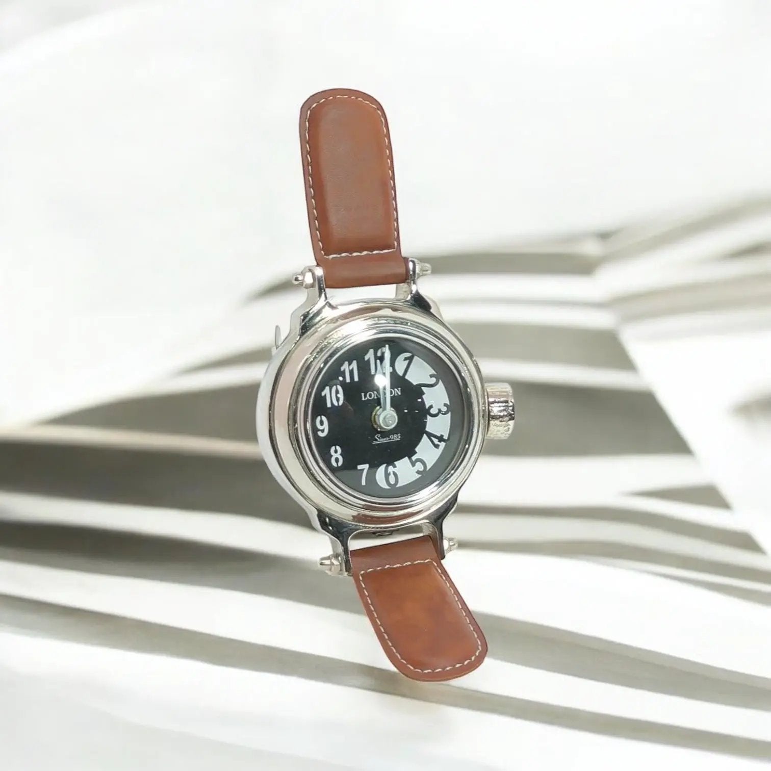 MSL TABLE CLOCK - Clock