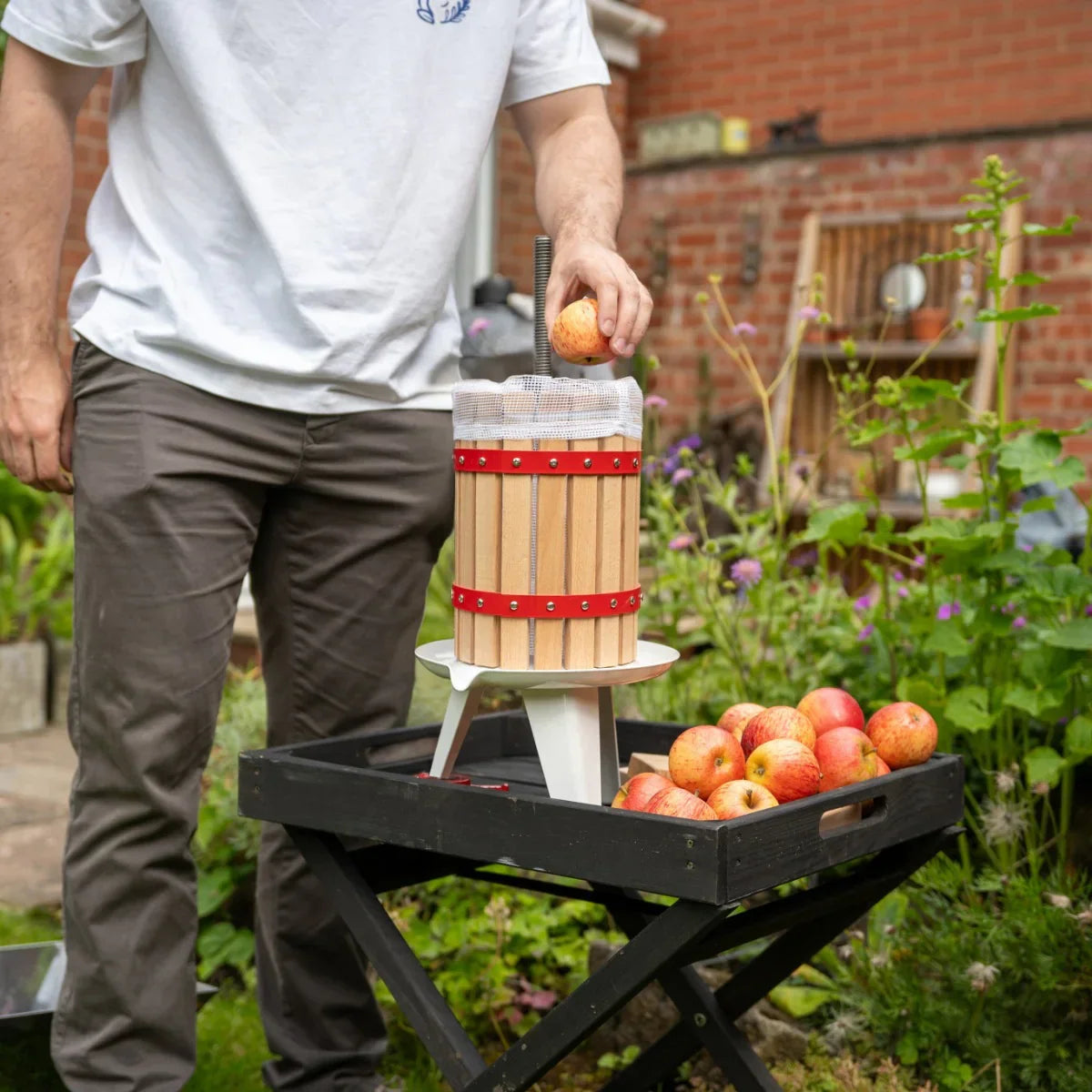 Monster Shop KuKoo 6 Litre Fruit Press -