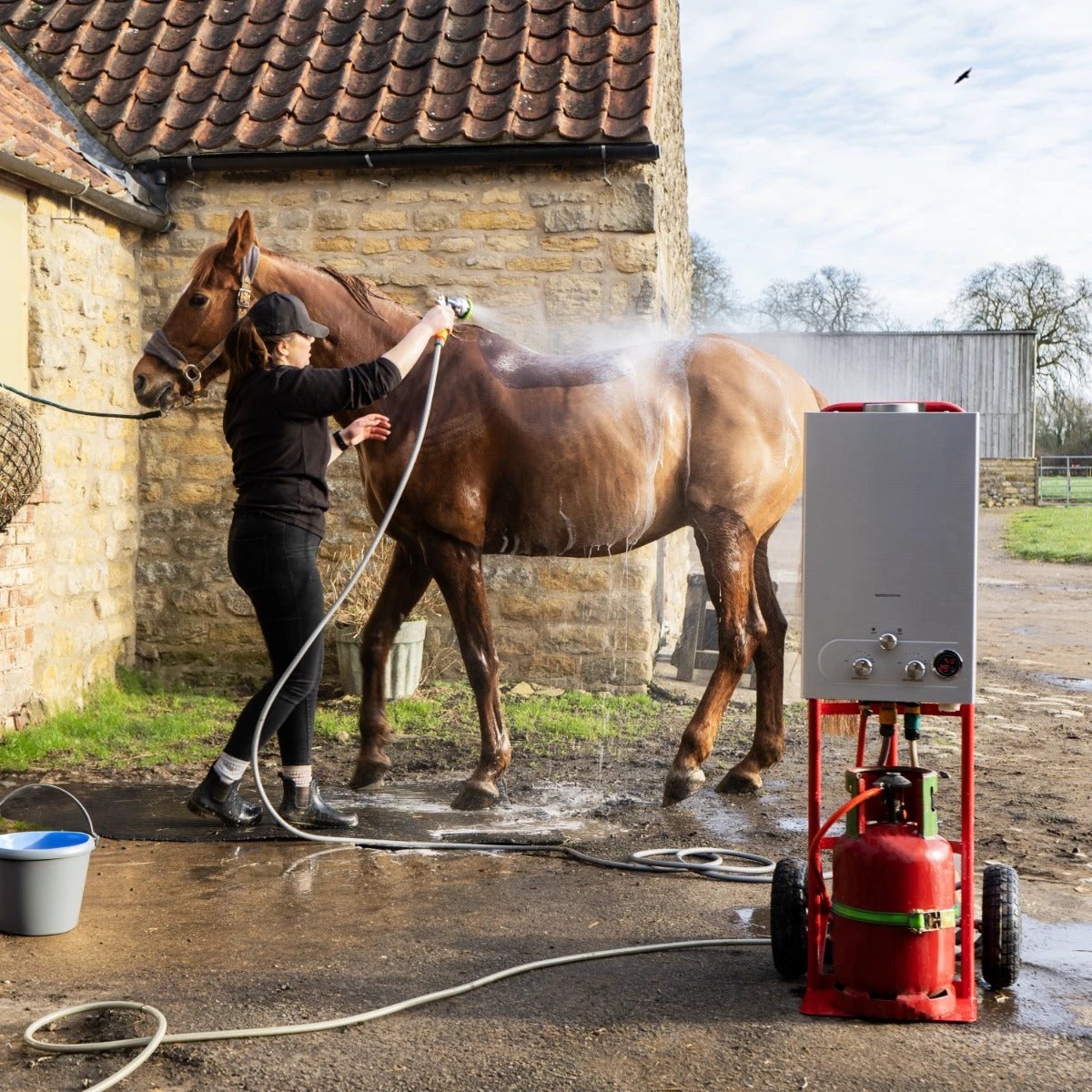 Monster Shop Portable Horse Shower 18L -