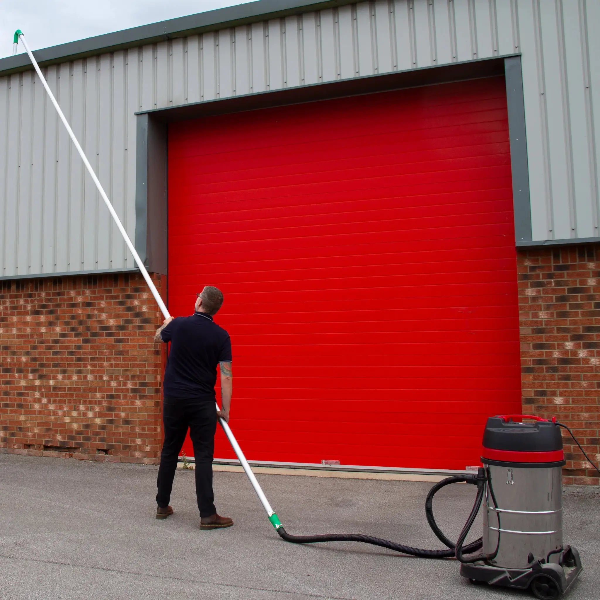 Monster Shop 80L Wet & Dry Vacuum With Gutter Vacuum Poles & 5m Hose -