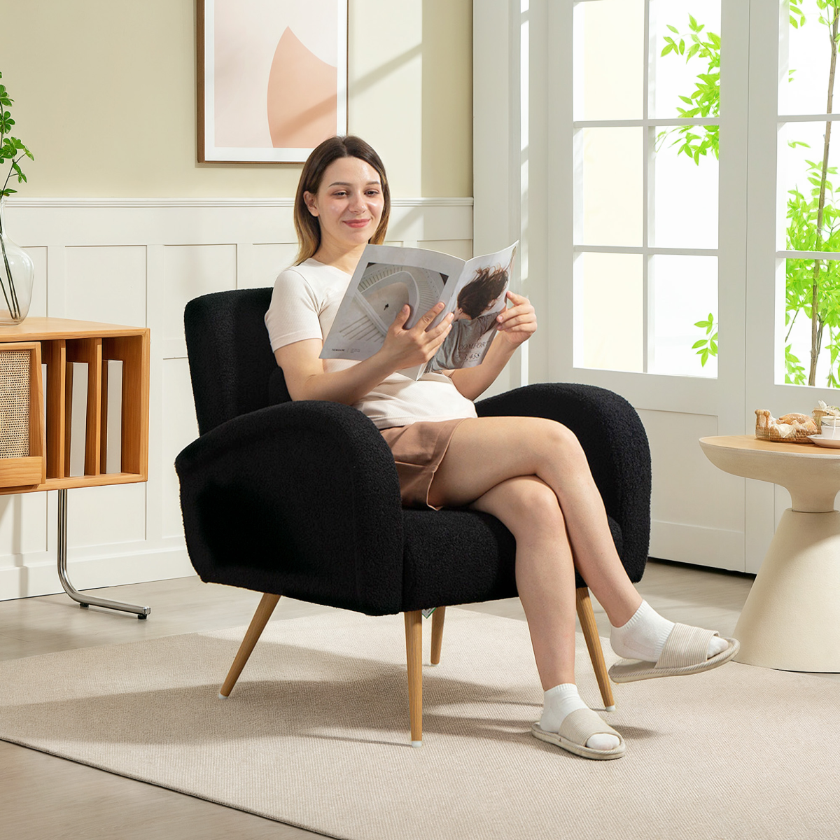 HOMCOM Teddy Fleece Upholstered Accent Chair with Metal Legs, Black - from HOMCOM
