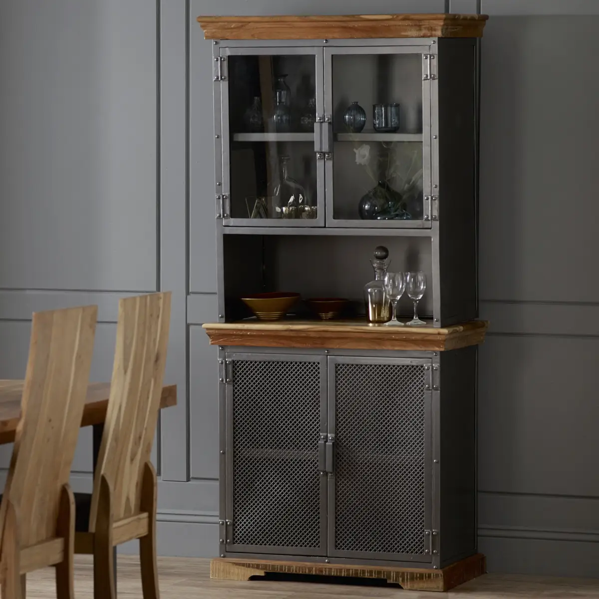 Indian Hub Sideboard - Sideboard