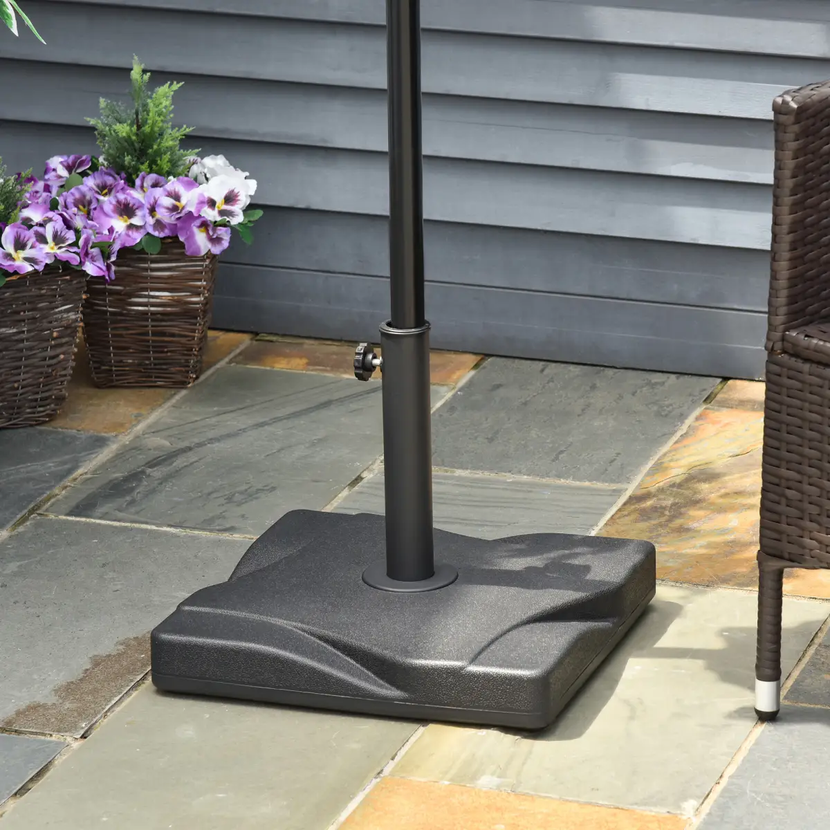 Outsunny Cement Outdoor Garden Square Parasol Base Black - Parasol