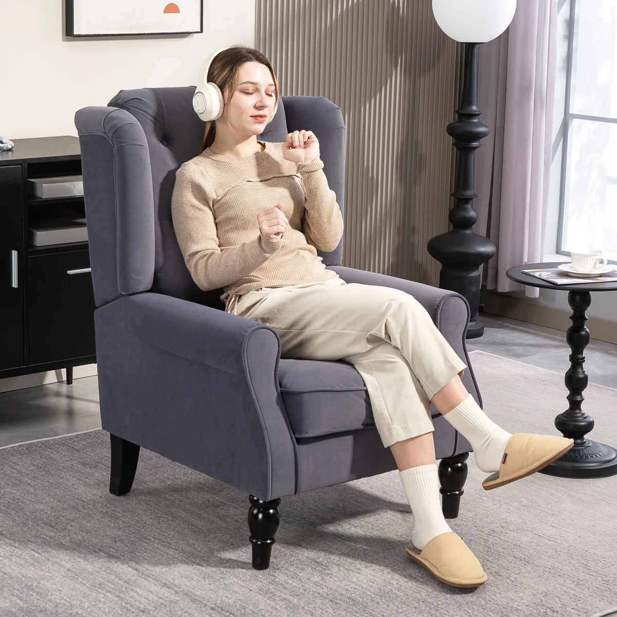 HOMCOM Accent Armchair Retro Tufted Velvet Upholstery Chair by HOMCOM