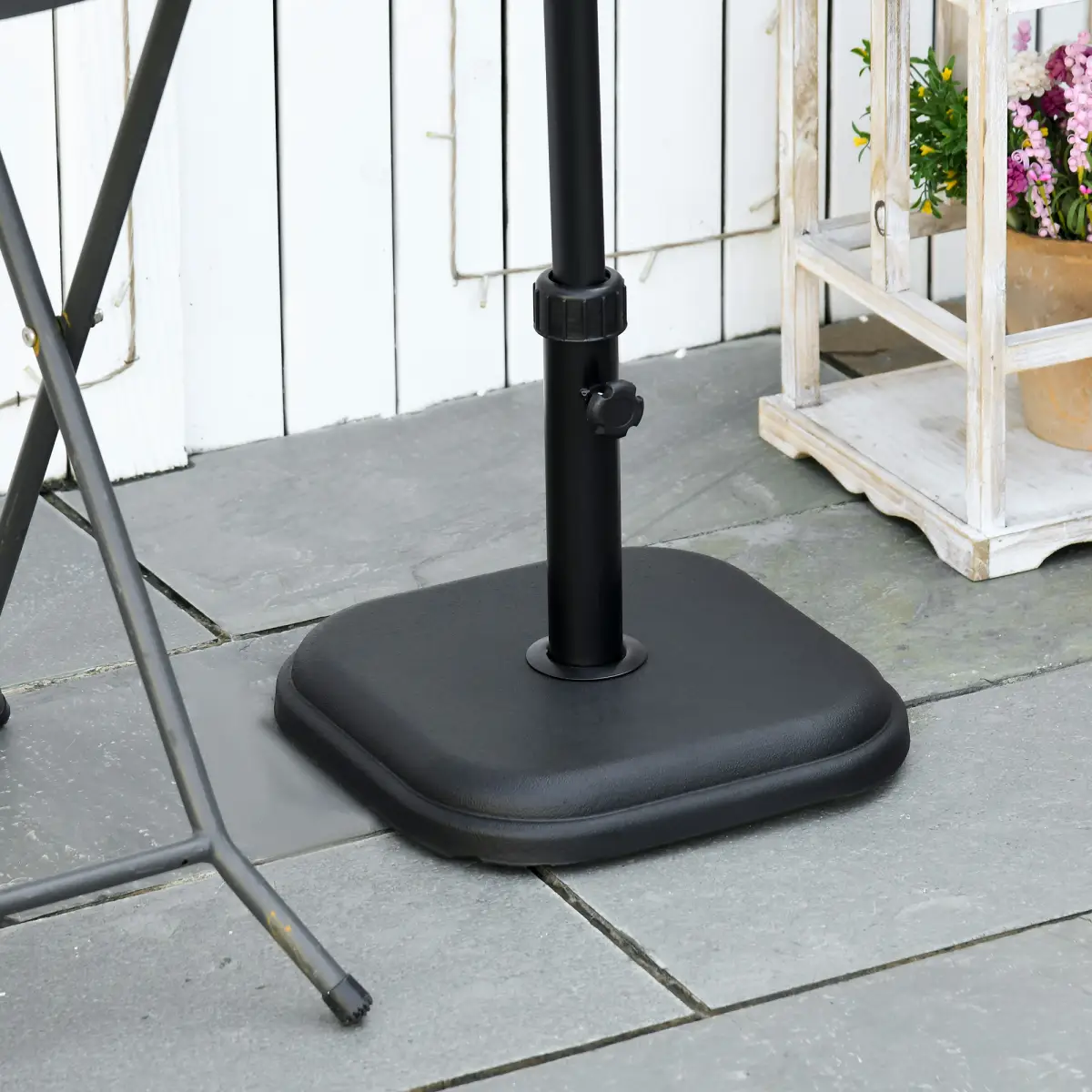 Outsunny 11kg Concrete Garden Parasol Base, Square Outdoor Table Umbrella Stand Holder - Parasol