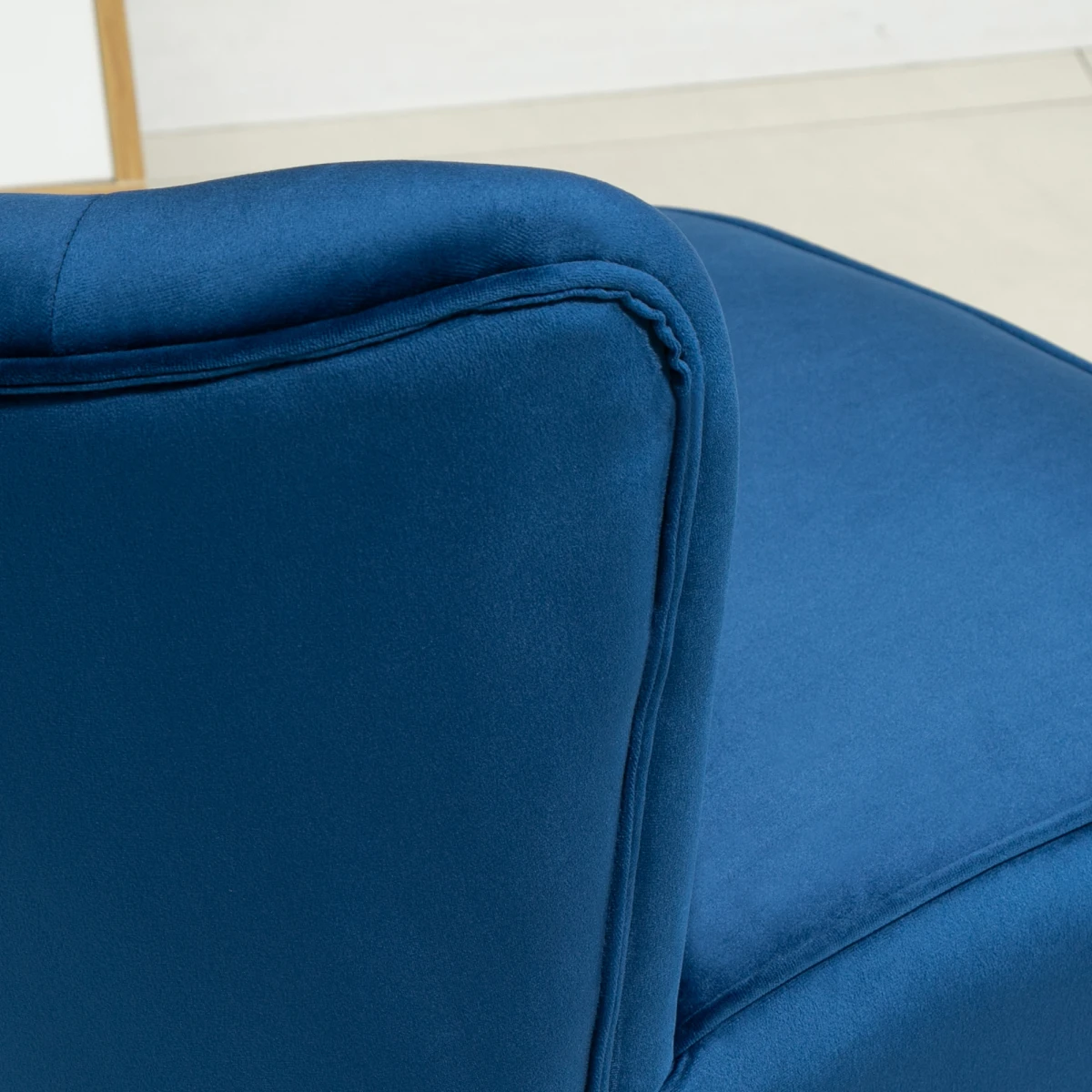 HOMCOM Lux Velvet Accent Chair With Ottoman Compact Velvet Home - Accent Chair