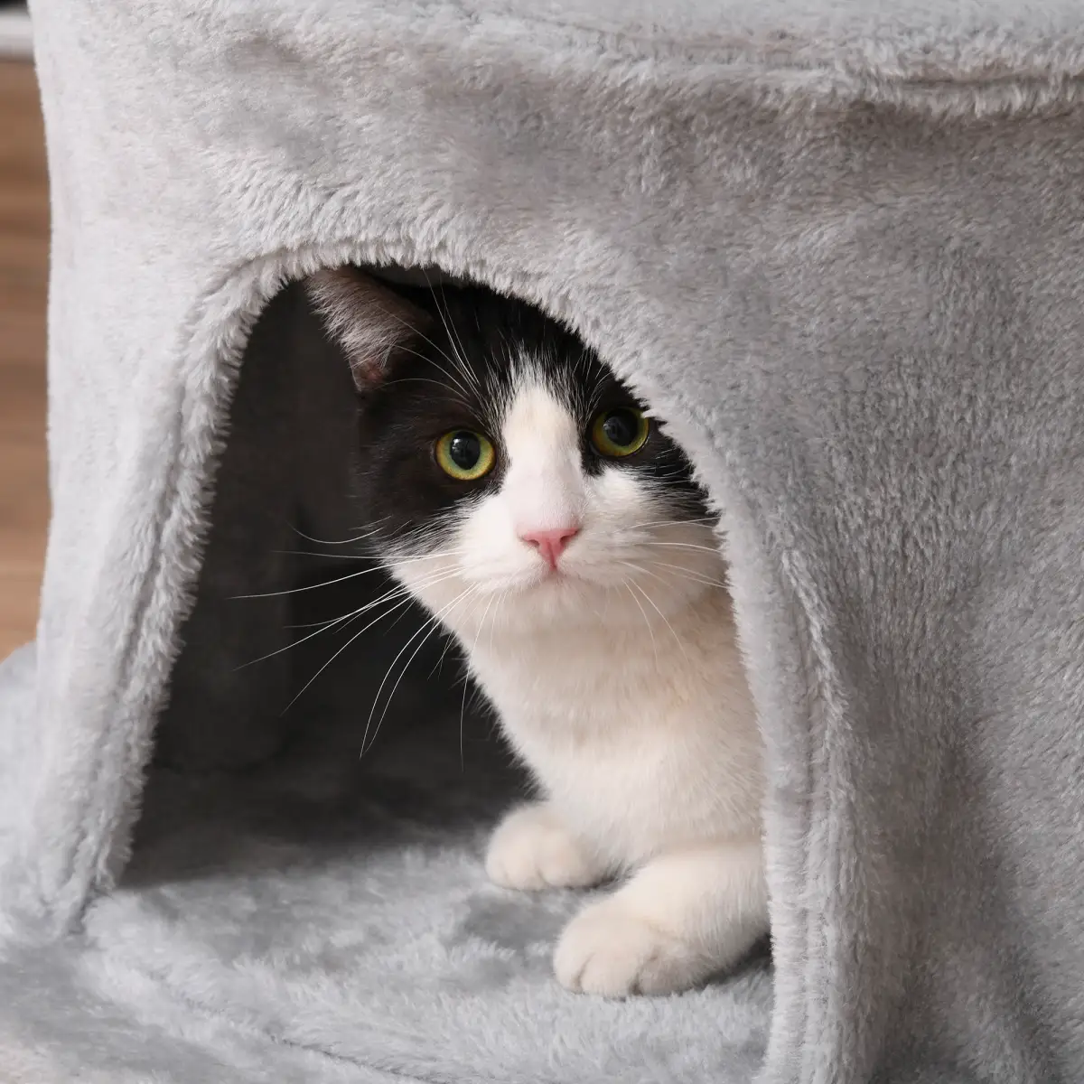 Pawhut Cat Tree Multi-level Kitten Tower w/ Scratching Post Condo Plush Perches - Cat Tree