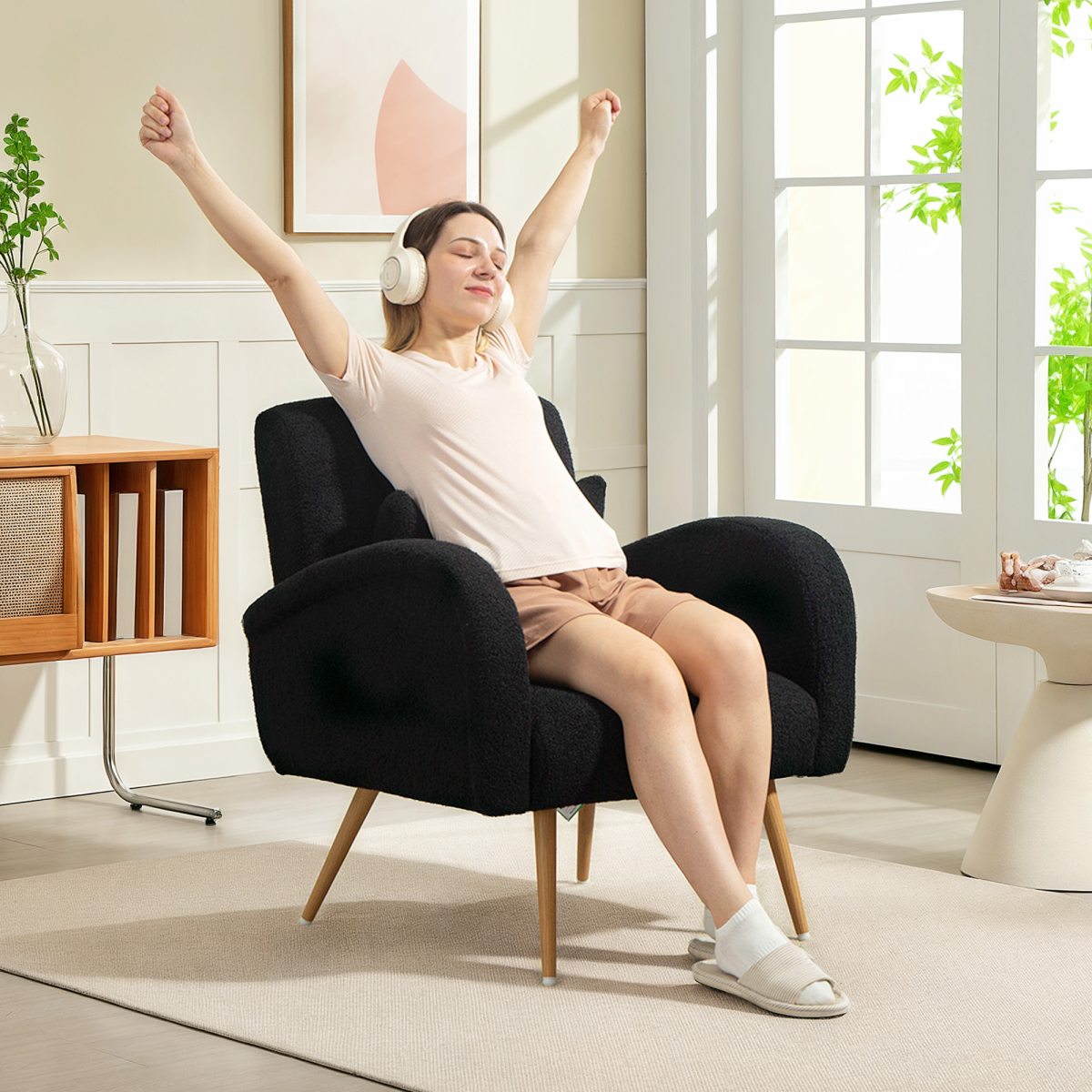 HOMCOM Teddy Fleece Upholstered Accent Chair with Metal Legs, Black - from HOMCOM