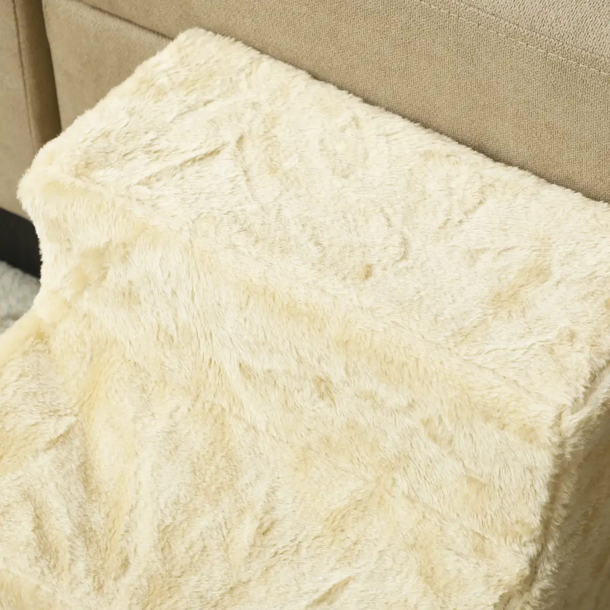 PawHut PawHut Three-Step Portable Dog Stairs with Washable Plush Cover - Dog Steps