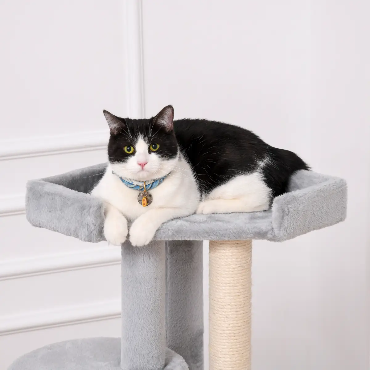 Pawhut Cat Tree Multi-level Kitten Tower w/ Scratching Post Condo Plush Perches - Cat Tree