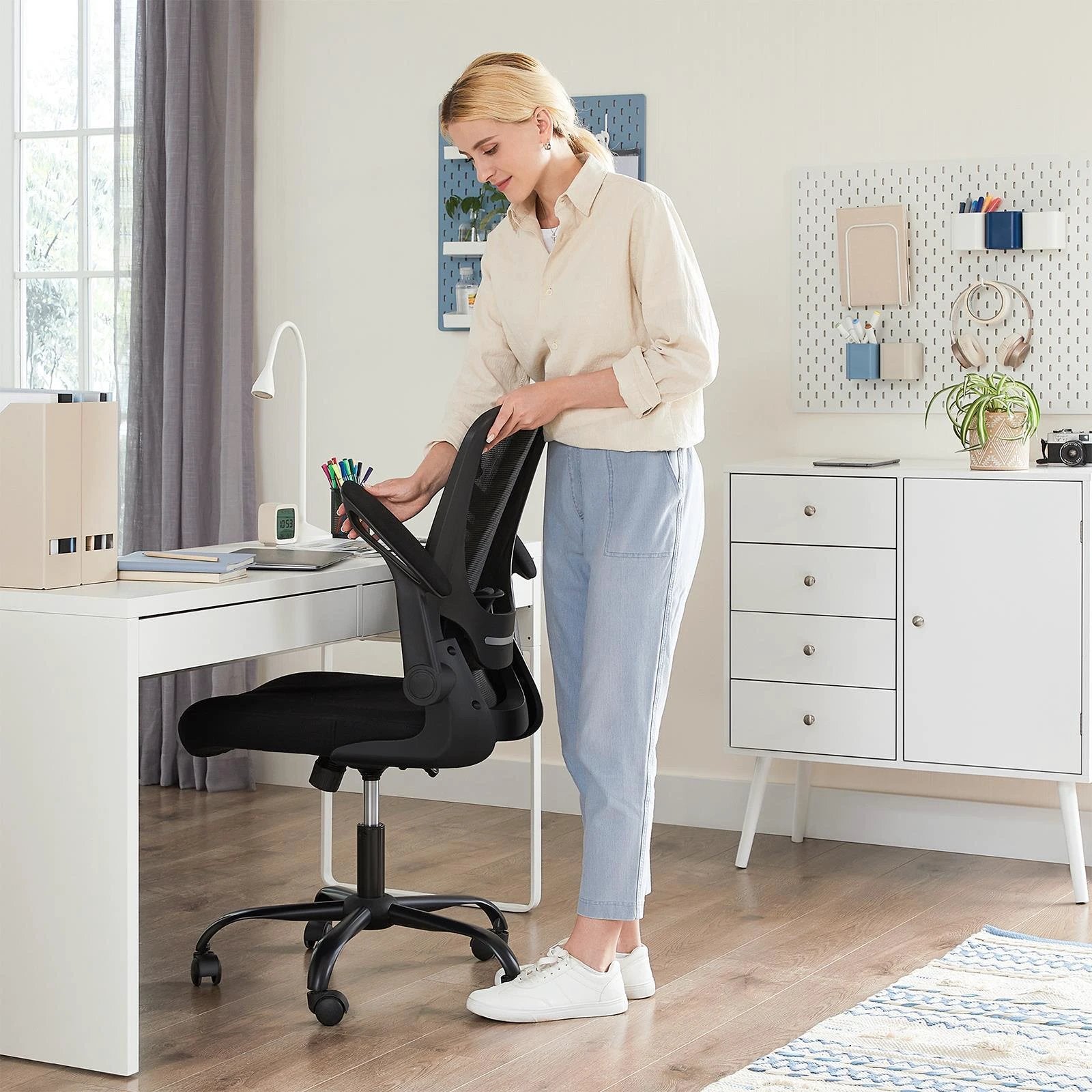 Albert Austin Drafting Chair 24 Inch Seat Height 360 Degree Swivel Ergonomic Lumbar Support For Designers by Unbranded