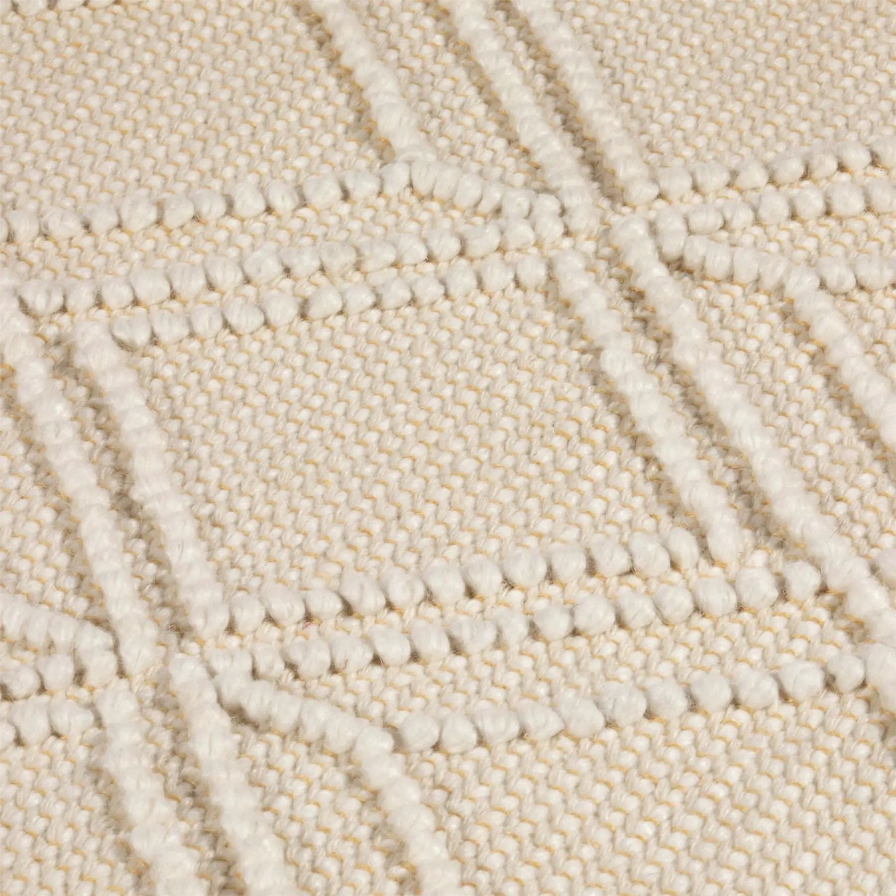 Esselle Home Blenheim Diamond 100% Pet 120x170cm Cream Rug - Rug