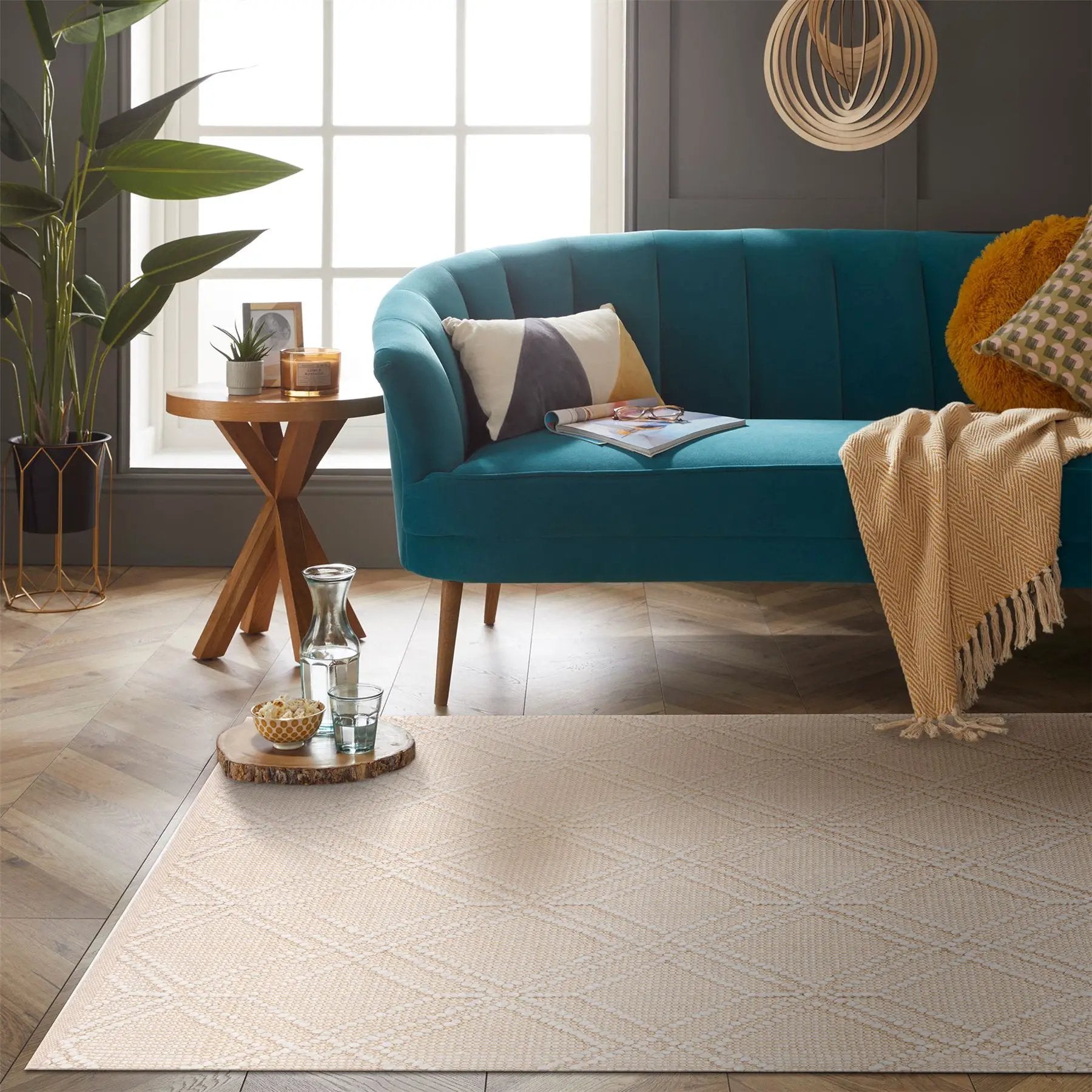 Esselle Home Blenheim Diamond 100% Pet 120x170cm Cream Rug - Rug