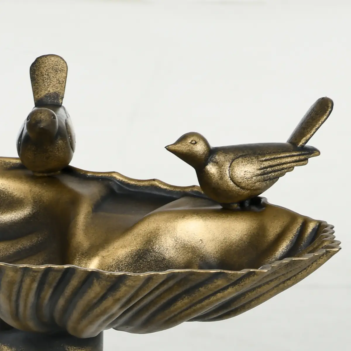 Outsunny Elegant Two-Basin Bird Bath & Feeder with Antique Finish - Bird Feeder